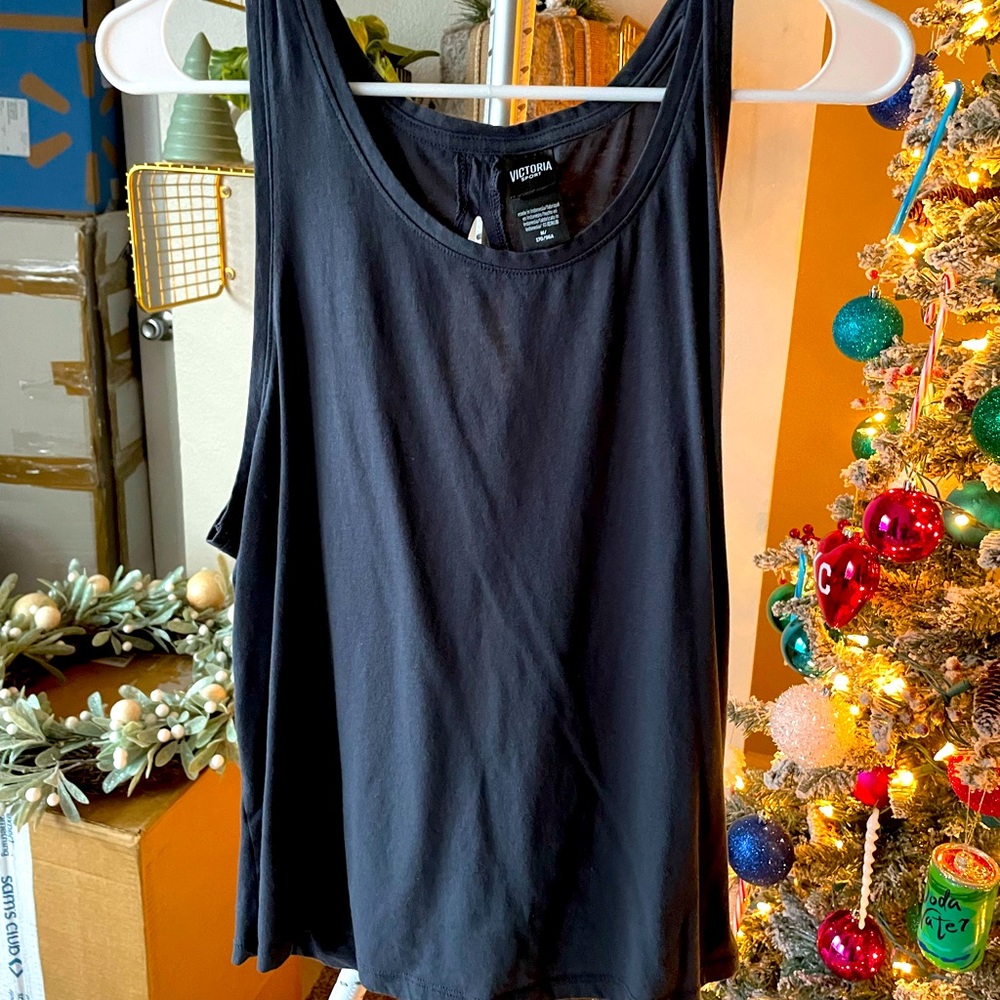 Victoria’s Secret workout tank with keyhole back detailing